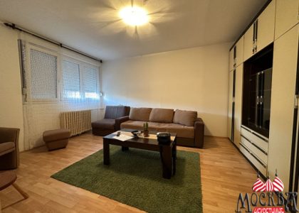 IZDAJE SE namešten jednosoban stan od 38m2 na Alvadzinici