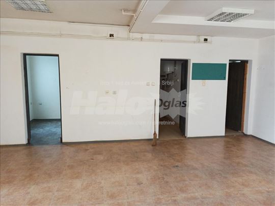 Izdajem Radionicu/Magacin kao do kuce od 110 kvm
