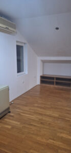 Izdajem jednosoban stan u Borči