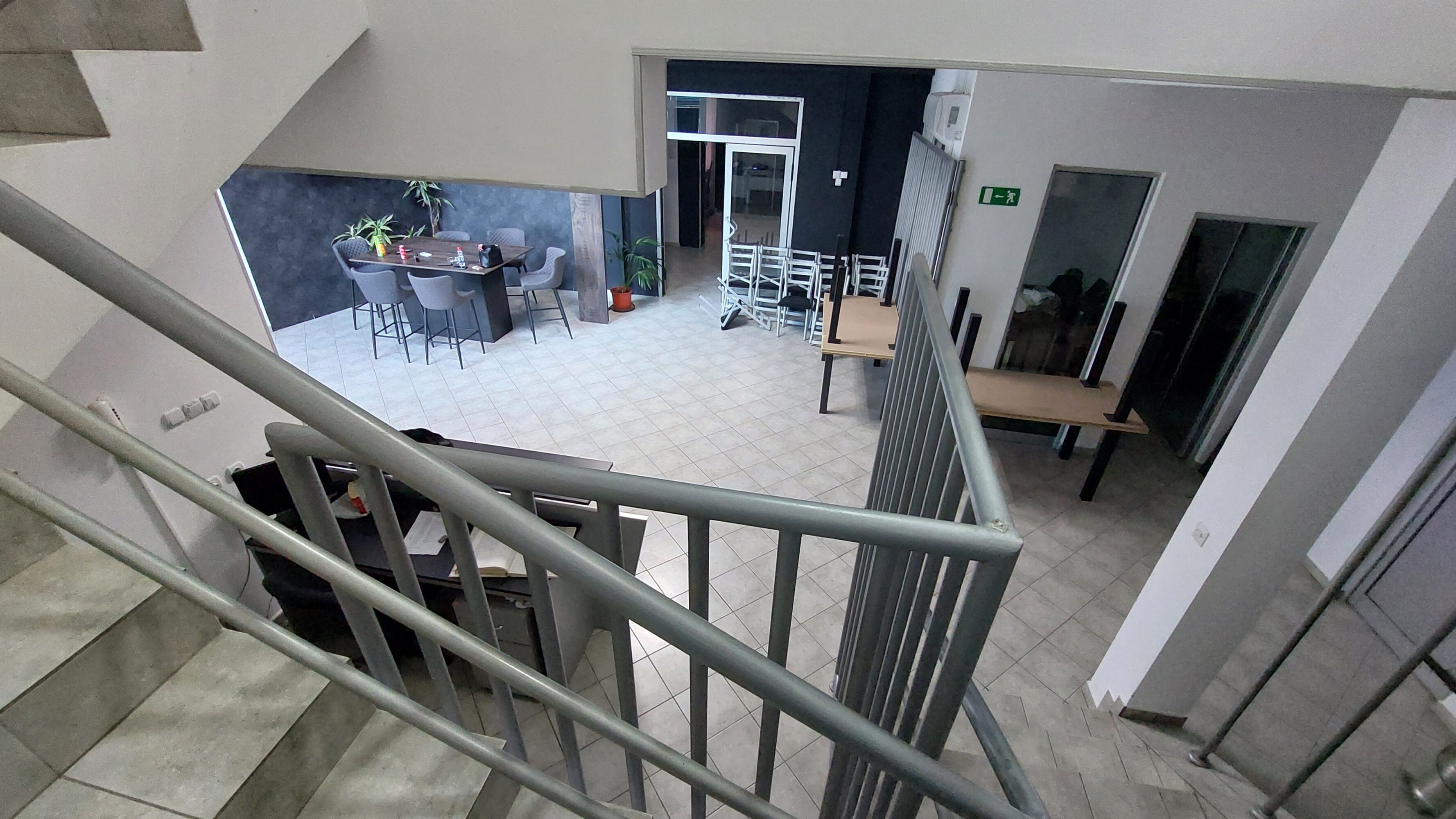 Poslovni i magacinski prostor